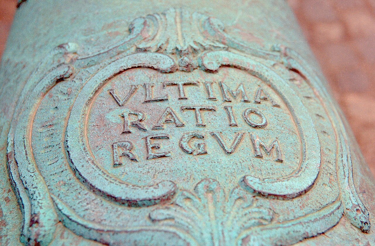 'Ultima Ratio Regum' cast into the breech of an eighteenth century French cannon
